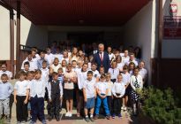 Rozpoczęcie roku szkolnego w Szkole Podstawowej w Tarnogórze - gmina Izbica 01.09.2016